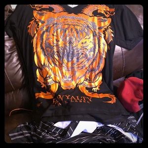 Rawyalty shirt and hat